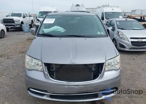 2014 Chrysler Town & Country Touring from USA, damaged, VIN 2C4RC1BG2ER132477